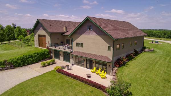 $989,900 / 3br - 2940ft2 - Luxury Home in Beautiful Setting (Harpers Ferry)63815082757889122