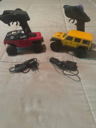 Mini crawlers 1