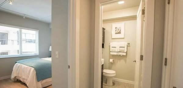 $1,799 / 1br - 380ft2 - Bike Score 91, 1 Month Free + $250, Controlled Access (oakland lake merritt / grand)63772872064129121