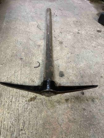 antique pick axe 1