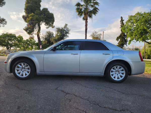 2008 CHRYSLER 300 LX 🔥🔥SALE SALE SALE🔥🔥 - $4,999 (MODESTO)63624217682049124