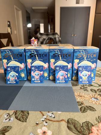 Miniso Top Toy Disney Stitch Eating Something Before Sleep Plush Keych 1