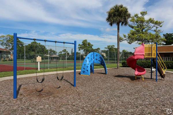 $1,990 / 2br - 1065ft2 - This 1065 sq ft 2 bed, 2 bath is impressive! (West Palm Beach - Serrano Apartments)64051003546498123