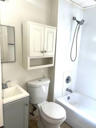 $1,900 / 1br - 700ft2 - One (2) Bedroom Hamilton (Mercer) (Hamilton)63762892920193123