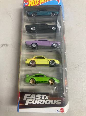 Hot Wheels 2025 Fast&Furious 5 pack,MIP. 1