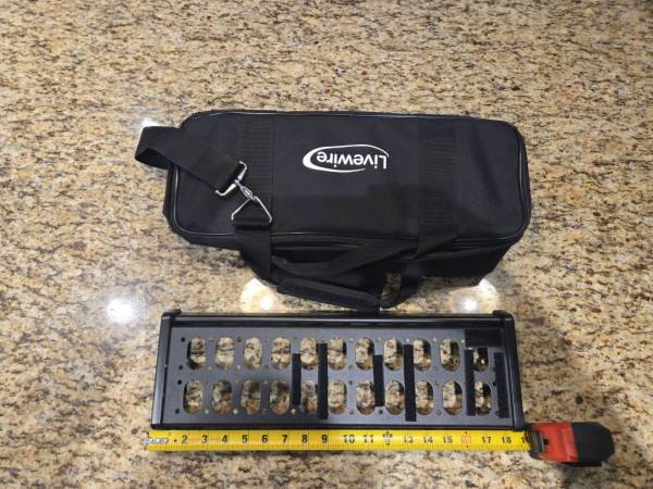 Livewire Pedal Board + Soft Case 1