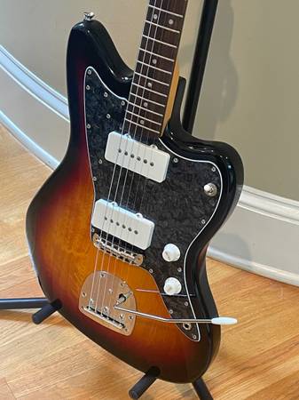 Like new! Squier 60s Classic Vibe Jazzmaster Guitar - $425 (Alpharetta/Johns Creek)63441254961409121