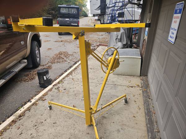 Sheet Rock jack 1