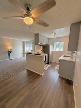 $2,595 / 2br - 950ft2 - Large Living Spaces, Smart Apartment, Air Conditioner (160 W Big Springs Rd, Riverside, CA)64028082786434123