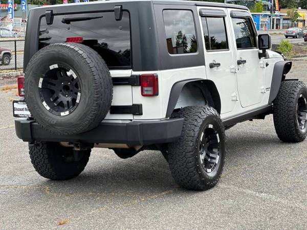2010 Jeep Wrangler Unlimited 4x4 4WD Rubicon  4dr SUV SUV - $10,900 (Discount Motors LLC)63484933007107123