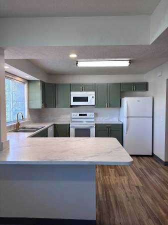 $1,440 / 2br - 1152ft2 - Remodeled 2 Bed for 10/24 Move! - $1,440 (Omaha, NE)64020839663873122