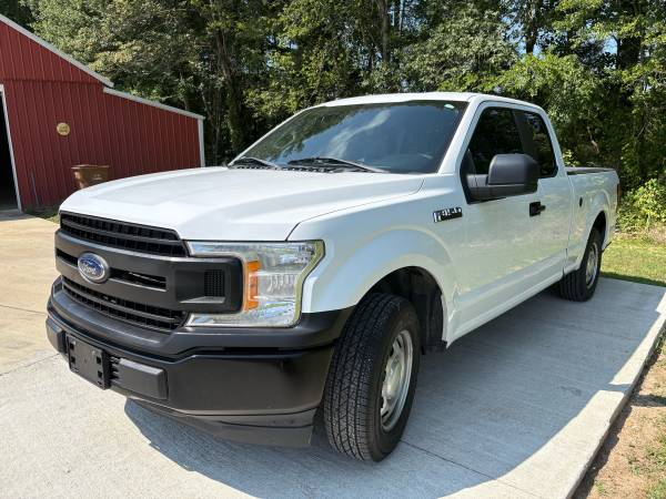2018 Ford F150 - $15,500 (Lexington TN)63470432928001120