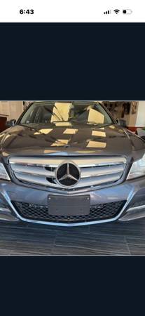 2013 Mercedes Benz C 300 - Photo 2