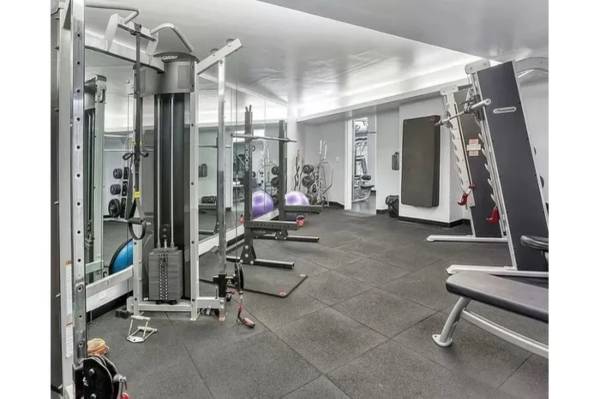 Renovated boutique luxury in Gramercy - Prime Retail | 1 Irving Place! 1