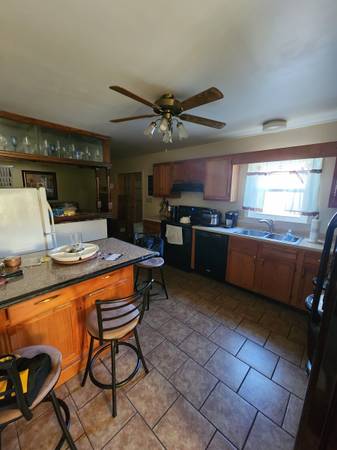 $1,000 Bedroom for Rent(ALL UTILITIES INCLUDED and More) (Roslindale)63996545313667123