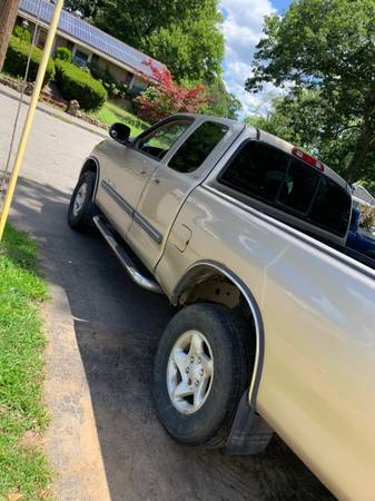 Camioneta Toyota Tundra 2004 en venta - $400063654727155587123