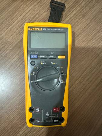 Fluke 179 multimeter 1