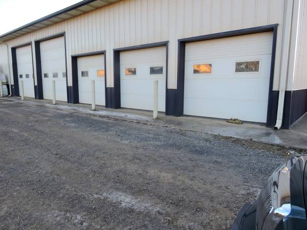 $125 / 360ft2 - Espacio de almacenamiento para automóvil, camper, almacenamiento64145534438147120