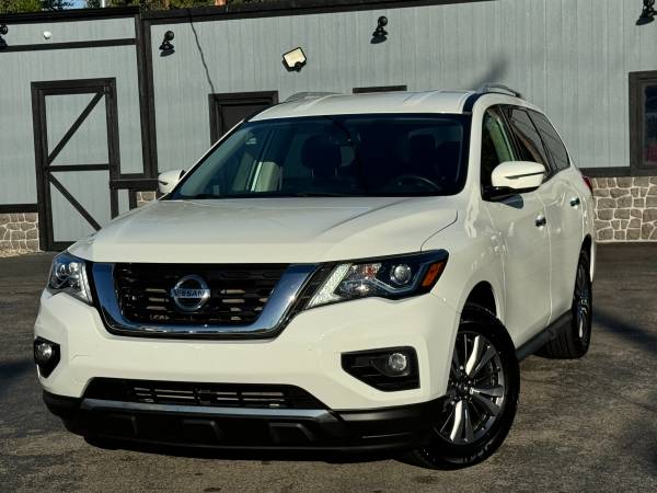 2020 NISSAN PATHFINDER * CLEAN * 3RD ROW SEAT! *90 DAY WARRANTY - $12,995 (HIGHLAND)63616820670337123