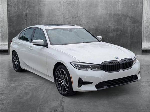 Sedán BMW Serie 3 330i Serie 3 2021 - $22,459 (Llame al *(561) 933-7028* para confirmar disponibilidad al instante)63485704882177122