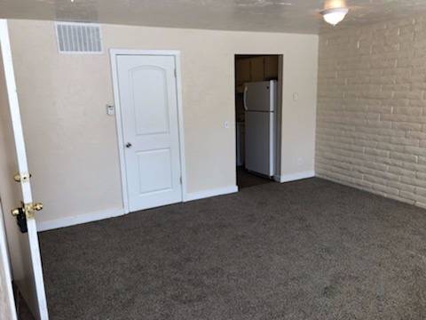 $1195.00 / 2br - 925ft2 - East Point63674226795779122
