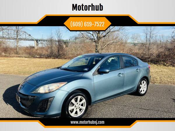 2011 Mazda 3 great shape gas saver 1