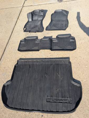 Husky Liners Weatherbeater Floor Mats  for 2014-2018 Subaru Forester 1