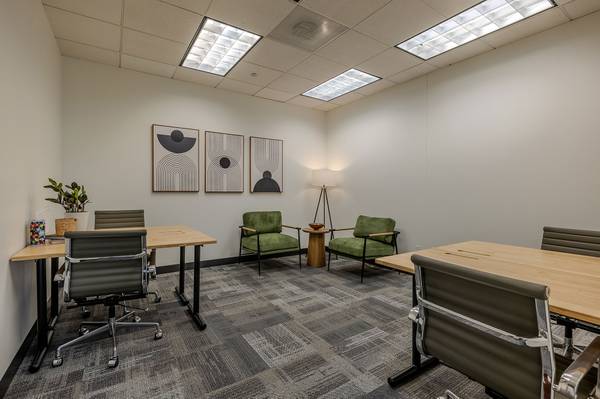 $649 Private Offices in the Heart of Downtown Chicago – Starting at $649 (Millennium Park)64041809835777120