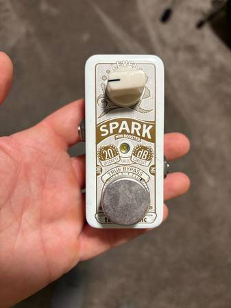 tc electronic SPARK MINI 新品同様 TC Electronic Spark Mini Boost Pedal | Sweetwater