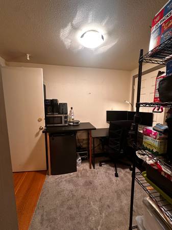 $1,600 / 1br - 304ft2 - Room for Rent with Spectacular City Views — Available September 1st (bayview)63824145614977124