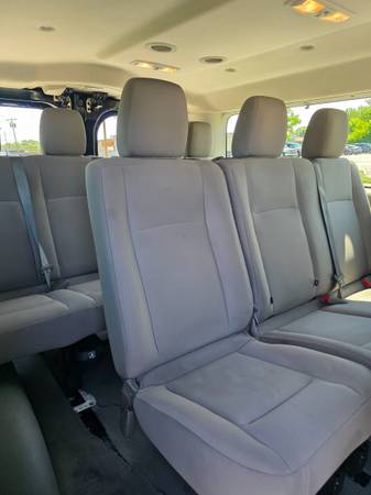 2016 Nissan NV 3500 HD - Photo 8