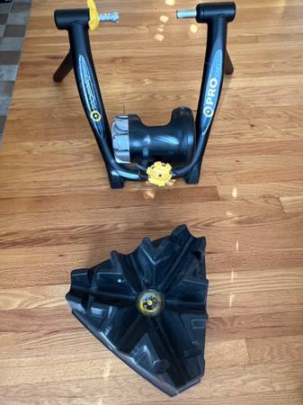 Cycle-Ops Fluid Bike Trainer 1