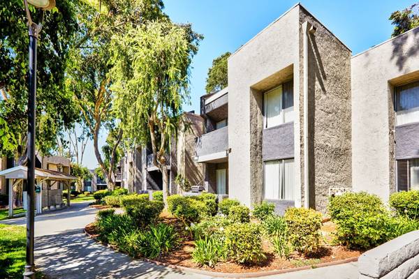$3,129 / 3br - 1100ft2 - En Rosemead, Área de Fitness al Aire Libre, 3 habitaciones (1415 N. San Gabriel Blvd, Rosemead, CA)63701204407427123
