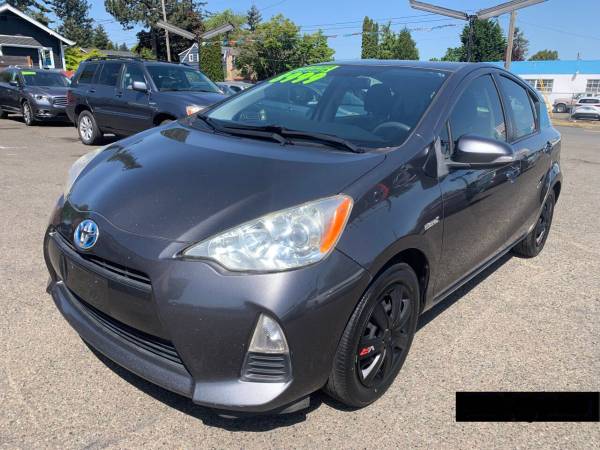 2014 Toyota Prius c Electric Four 4dr Hatchback 1