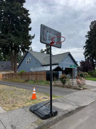 Basketball hoop 1