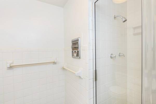 $1,335 / 2br - 1056ft2 - In Fort Worth, 2/BD 2/BA, Gated Community (2217 Ridgmar Blvd, Fort Worth, TX)63622616081537124