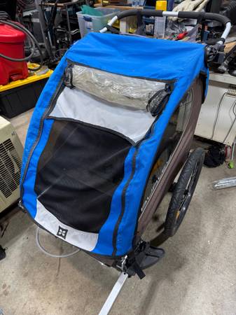 Burley double stroller/bike trailer 1