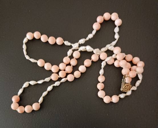 Collares de cuentas de vidrio - $14 (Palmdale)63471261537667124