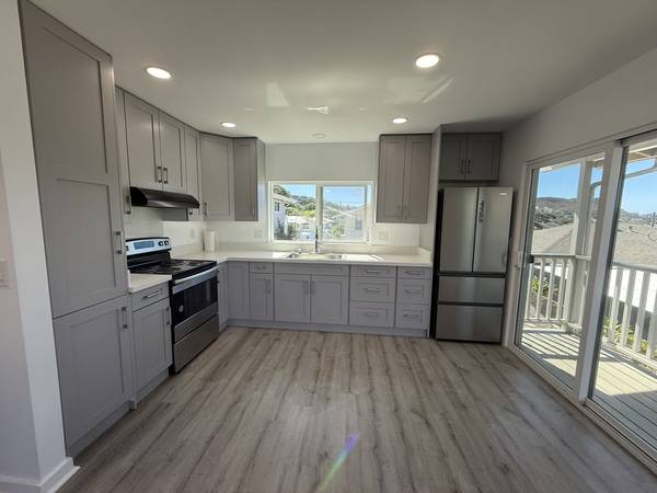 $2,300 / 1br - 600ft2 - Bright and spacious 1-bed/ 1-bath detached back house in Nuuanu Lower (Honolulu)63939536865027120