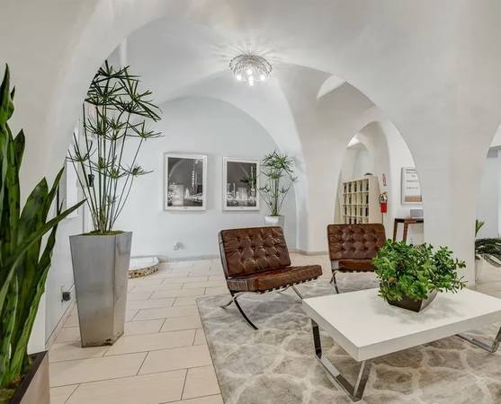 $875 / 1br - 469ft2 - Aire acondicionado, ¡Ubicado en Las Vegas!, 1/hab 1/baño (4505 Paradise Road, Las Vegas, NV)63859612429443122