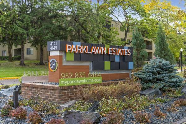 $1,655 / 2br - 940ft2 - Aire acondicionado, 2 habitaciones, ubicado en Edina (4141 Parklawn Ave, Edina, MN)63868696872193120