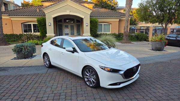 2023 Mazda 3 Preferred model Sedan Automatic LOW 9k miles Only Mazda3 - $14,950 (san jose south)63654700433411120