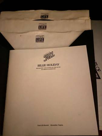 Billie Holiday - Gigantes del Jazz, caja con 3 vinilos y libro. - $25 (Washington)63470995522691124