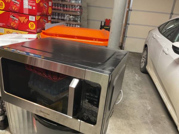 Toshiba microwave oven 1