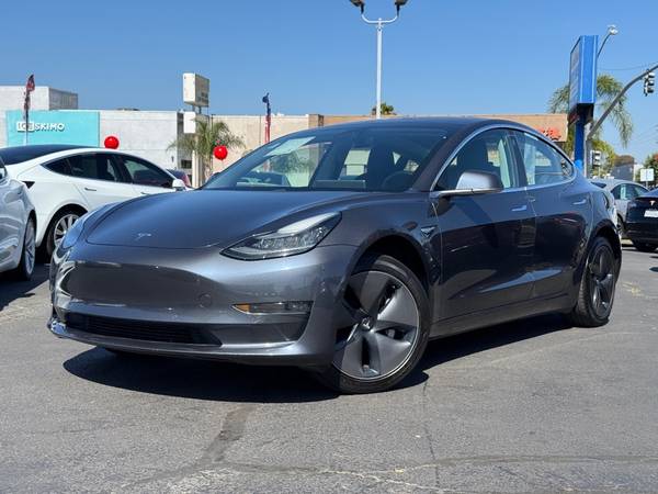 2017 Tesla Model 3 **PRECIO REFLEJA $4000 DE CRÉDITO PARA VEHÍCULO ELÉCTRICO** SKU:26512 Tesla - $16,999 (San Diego Auto Finders)63624789179395121