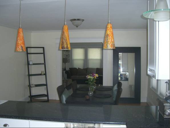 $2,700 / 2br - 1200ft2 - Apartamento de 2 habitaciones/1 baño en Cushing Square, Belmont (Belmont)63869887532035120