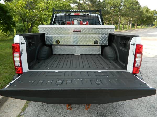 2021 Ford F250 XLT 4x4 - Photo 11