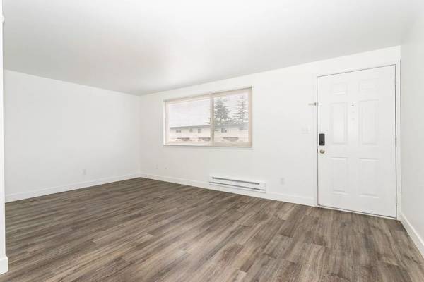 $1,695 / 2br - 810ft2 - Beautiful smoke free property in Shoreline! Visit us today! (Shoreline)63659711184513120
