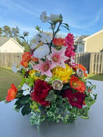 Faux Floer Floral Arrangement in Hand-painted Ceramic Planter Pot 1