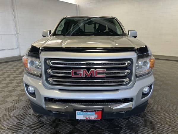 2016 GMC Canyon 4x4 4WD Camioneta SLE Cabina Extendida - $18,600 (Se habla español)63438173517571122